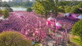 12.500 personas en Palermo: la Caminata Avon celebró 20 años y abrió Octubre Rosa