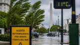 Alerta amarilla y ambiente más frío: el SMN anticipa tormentas y un brusco descenso térmico en CABA
