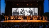 Centenario: homenaje a Salvador Miqueri con pantalla interactiva y más de 25 artistas