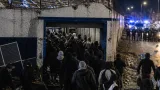 Disturbios en Mataderos tras Nueva Chicago–Gimnasia de Jujuy: piedras, corridas y una tribuna que siguió la pelea en la calle