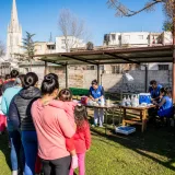 Brigadas solidarias llevan atención médica a la periferia platense para sortear barreras de acceso