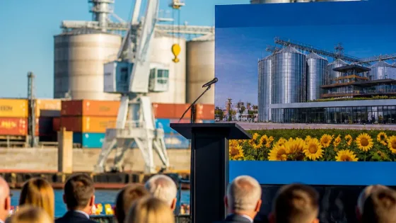 En Bahía Blanca: el Presidente participó del anuncio de una planta de LDC que promete inversión y empleo