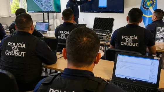 Policías de Chubut se capacitan en preservación y levantamiento de evidencia digital