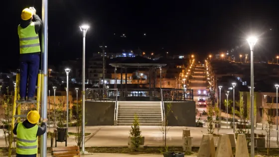 San Pedro de Jujuy avanza en el plan “Iluminar San Pedro” con nuevas LED en plazas y accesos