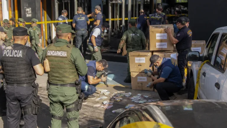 Cayó una banda acusada de lavar dinero mediante una cadena de gimnasios en Chaco y Corrientes