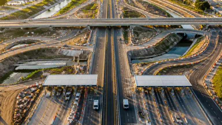La Plata: proyectan nueva bajada de Ezpeleta en la Autopista con peajes y dos puentes
