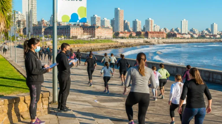 Mar del Plata lanza Punto Activo: actividades físicas gratuitas en cinco espacios públicos desde el 1° de octubre