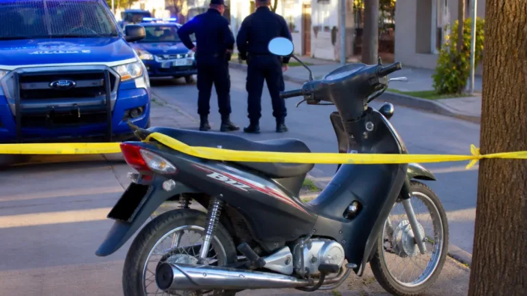 Río Tercero: secuestran una moto sin papeles y hay una aprehensión por violencia familiar