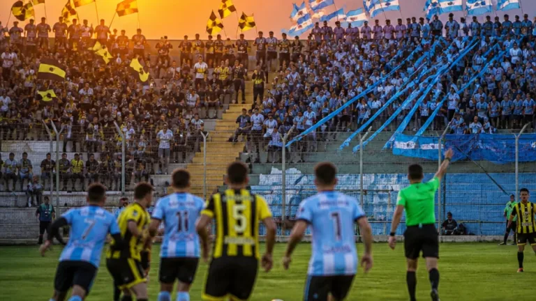 San Luis de Belén rescató un empate 2-2 ante Progreso y la Zona 7 quedó abierta