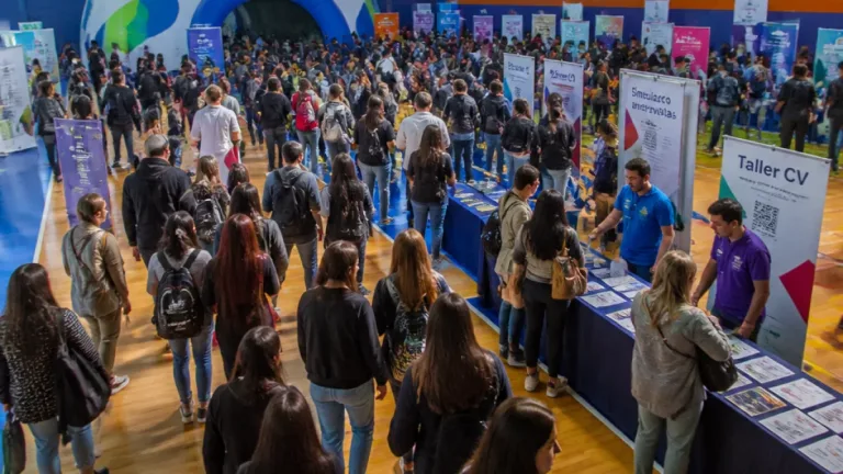 San Martín: más de 1.500 jóvenes participaron de la Expo Proyectá Futuro sobre educación y empleo