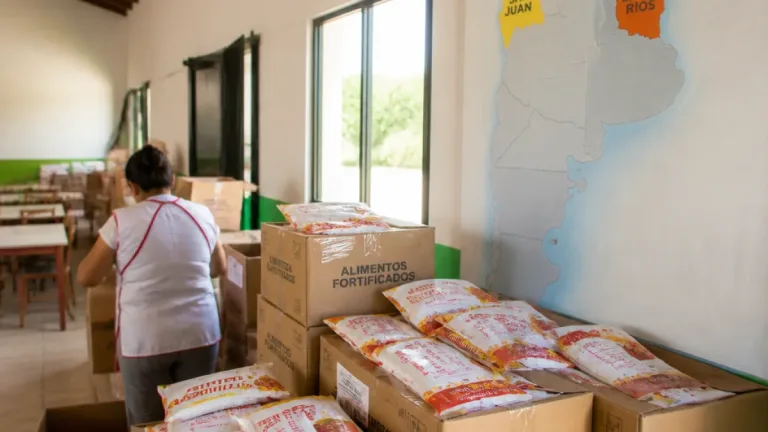 Teknofood defiende su modelo y detalla su llegada a programas escolares en varias provincias