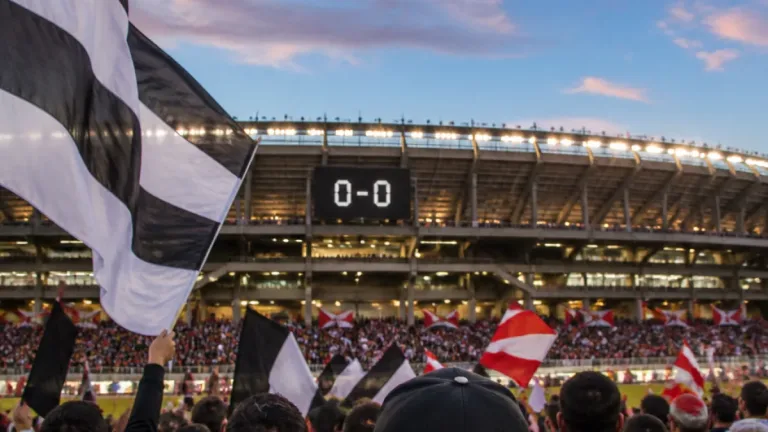 Vasco–Santa Fe define al posible rival de Boca y si la semifinal se cierra en Brasil o Colombia