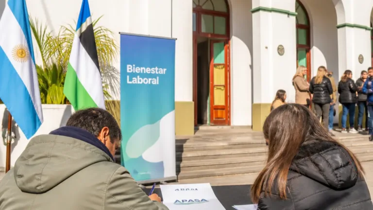 Viedma: Municipio y Apasa acordaron un plan para acompañar a trabajadores con consumos problemáticos