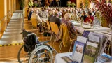 Bischofshofen: Stadtsaal gut gefüllt beim Pensionistennachmittag unter dem Motto „Wir bleiben im Ort“