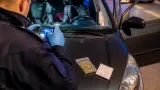 Graz: Frau unter Alkohol und Drogen mit ihren Kindern im Auto gestoppt – Führerschein entzogen