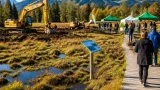 Kitzbühel startet Renaturierung der Paradieswiese mit erstem Torf-Fest