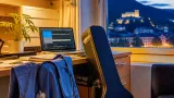 Kufstein: Pflegekraft Christian Hager veröffentlicht Austropop‑Album „Ois vorbei“