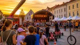 Neunkirchen feierte: Stadtfest bot Kinderprogramm, Hubsteiger und Abendkonzerte