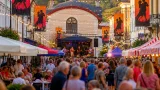Neunkirchen: Krimi-Festival „Kriminal‑Tango“ zieht 2.700 Besucher an und belebt Innenstadt