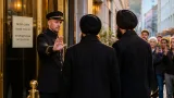 Salzburger Hotel wehrt Gäste mit Turban ab – Debatte um Dresscode und Diskriminierung