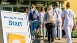 Zwettl: 39 neue Pflege‑Lehrgangsteilnehmer starten an der Gesundheits- und Krankenpflegeschule