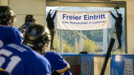 Eishockey: EHC Lustenau verliert knapp in Prättigau – Heimauftakt mit freiem Eintritt