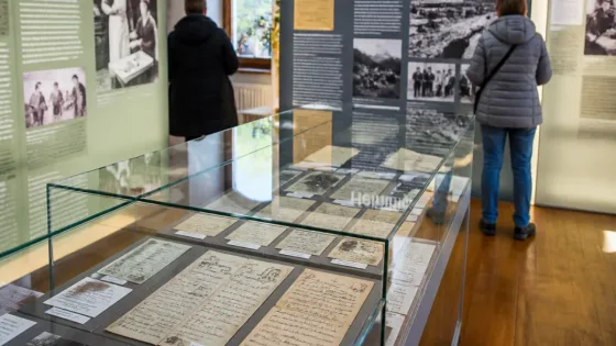 Telfs: Ausstellung im Rahmen von „fabula rasa“ untersucht den Begriff „Heimat“