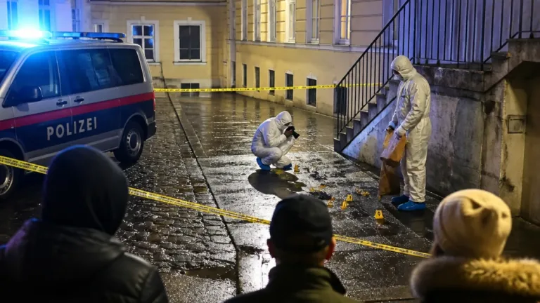 26-Jähriger in Rudolfsheim‑Fünfhaus nach Streit tödlich verletzt — Mordermittlung laufend