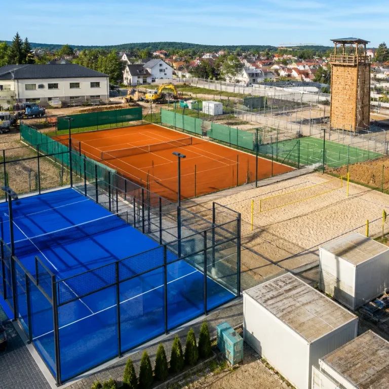 Gresten erweitert Freizeitareal: Padel, Funcourt und Kletterturm kommen bis Herbst