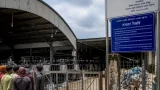 আদমজী ইপিজেডে ইউনিভার্সাল ফ্যাক্টরিতে অস্বাভাবিক অসুস্থতা, একদিনের ছুটি ঘোষণা