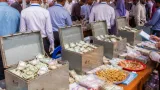 আখাউড়ার কেল্লা বাবার মাজারের চার দানবাক্সে মিলল ১ কোটি ৩ লাখ ৩৫১ টাকা