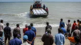 বৈরী উত্তেজনায় পরিণত ট্রলারে ডুবি: পাথরঘাটার কাছ থেকে ৫ জেলের মরদেহ উদ্ধার