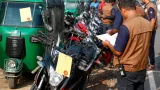 বরুড়ায় কাগজপত্র না থাকায় ৬৪টি যানবাহন আটক; জেলা পুলিশের বিশেষ অভিযান অব্যাহত