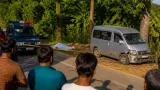 চুয়াডাঙ্গায় মাইক্রোবাসের ধাক্কায় পথচারী নারীর মৃত্যু, চালক পালিয়ে গেছে