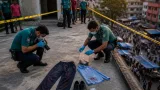 গাজীপুরের কাপাসিয়ায় স্কুলবিরতিতে নিখোঁজ শিক্ষার্থী, ছাদ থেকে মিলল রক্তমাখা পোশাক
