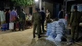 জয়পুরহাটে পাচারকালে ২০ বস্তা সরকারি সার জব্দ, ডিলার পলাতক