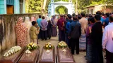 কলকাতা হোটেল আগুনে নিহত কুষ্টিয়ার সাংবাদিক দেবাশীষসহ চার জনের মরদেহ কুষ্টিয়ায় পৌঁছেছে