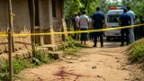 কুমিল্লায় পায়ে যন্ত্রণা থেকে আত্মহত্যার চেষ্টা: বাধা দেওয়ায় মা ও ছয় মাসের ভাতিজি নিহত