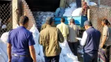 কুড়িগ্রামে গুদাম ভেঙে সার নেয়ার ঘটনায় পাঁচ সদস্যের তদন্ত কমিটি গঠন