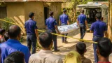 লোহাগড়ায় গৃহবধূ তুলি বেগমের ঝুলন্ত মরদেহ উদ্ধার, পরিবার বলছে হত্যা