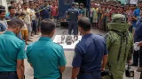 নরসিংদী থেকে পালিয়ে ঢাকায় দুই বোমাসহ গ্রেফতার জুয়েল; জেএমবি সংশ্লিষ্টতার অনুসন্ধান