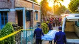 নোয়াখালীর পৌর এলাকায় গৃহবধূকে গলাকেটেই হত্যা, একজন আটক