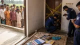 পাকুন্দিয়ায় কলেজছাত্র রিফাতের ঘরে ফাঁসি: পরিবার-ইউনিয়নে শোক, কারণ অন্বেষণে পুলিশ