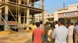 ফেনীতে নির্মাণকাজে পড়ে শ্রমিকের মৃত্যু, নিরাপত্তা ও তদন্তের দাবি তীব্র