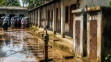 প্রায় ২৫ বছরে সংস্কারের অভাবে ঝুঁকিপূর্ণ দিয়াবাড়ি আশ্রয়ন প্রকল্প