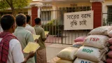 রাজশাহী জেলায় সারের বরাদ্দ অপ্রতুল: প্রতিটি কৃষকের ভাগে মাত্র কয়েক কেজি