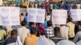 শ্রীপুরে পোলট্রি ফিডের মূল্যবৃদ্ধি নিয়ে খামারিদের মহাসড়ক অবরোধ, আল্টিমেটাম ৩০ আগস্ট