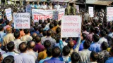 টাঙ্গাইলের ঘাটাইলে আতর আলীর বিরুদ্ধে তিনশতাধিক মানুষের মানববন্ধন
