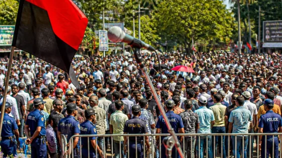 কিশোরগঞ্জে বিক্ষোভ সমাবেশে প্রতিমন্ত্রীর আবেদনের সংলাপ: ‘ডিসেম্বর নয়, এখনি আসুন’