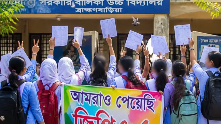 ব্রাহ্মণবাড়িয়া: অন্বেষা বিদ্যাপীঠ পাসে শীর্ষে, সুবেরা সোবহান জিপিএ-৫ সংখ্যায় এগিয়ে